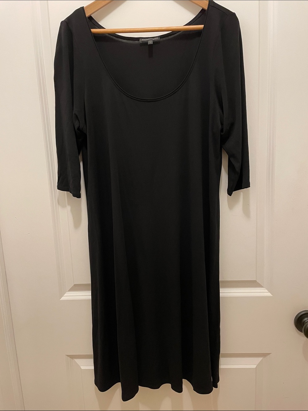 Eileen Fisher Black Scoop-Neck Midi Dress 100% silk